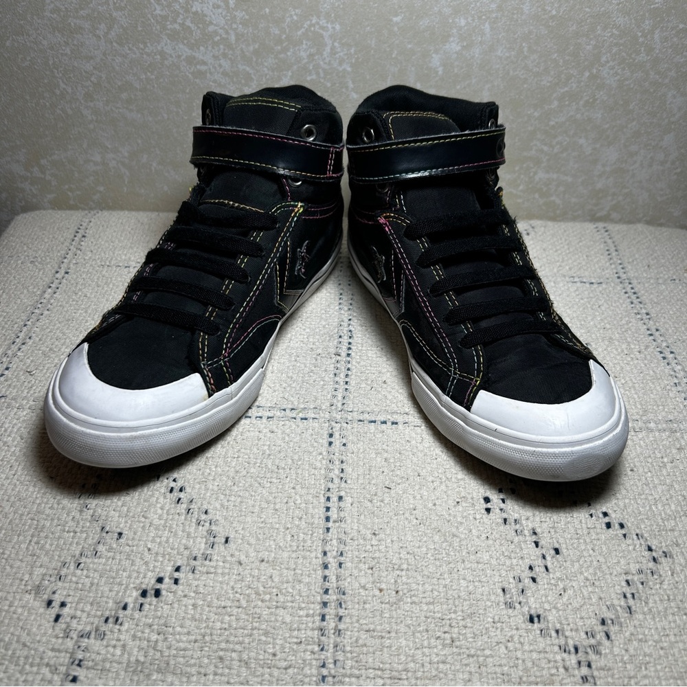 Women's Converse All Star High Tops Size 5 Black w/Rainbow Stitching Vintage - Picture 15 of 15